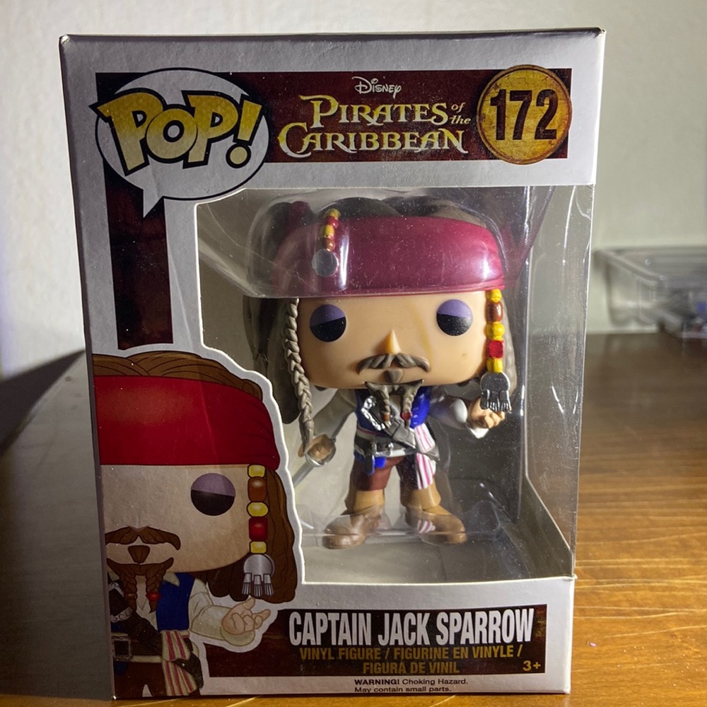 Captain Jack sparrow pirates of the Caribbean Funko pop doll 172